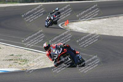 media/Sep-21-2025-TrackDaz (Sun) [[277c75b276]]/A Group/11am (Turn 3)/